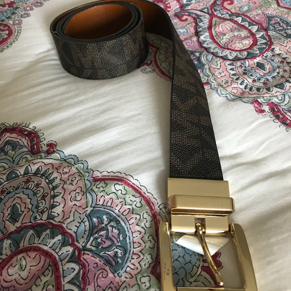 Micheal kors belt